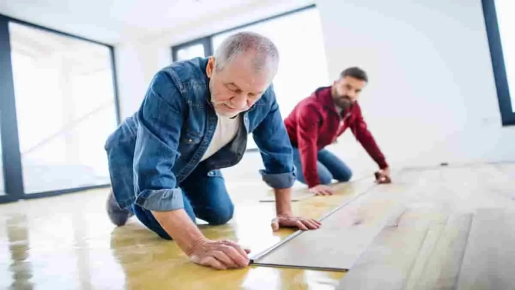 Encontre os Melhores Instaladores de Piso Locais 2 Vinyl Flooring Installation